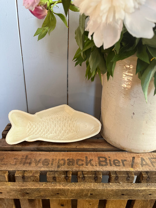 Fisch: Französische Form für Pastete oder Pudding