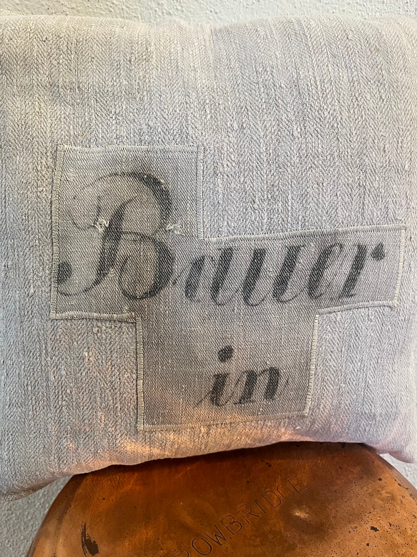 Bauer in: Kissen aus very vintage Leinen