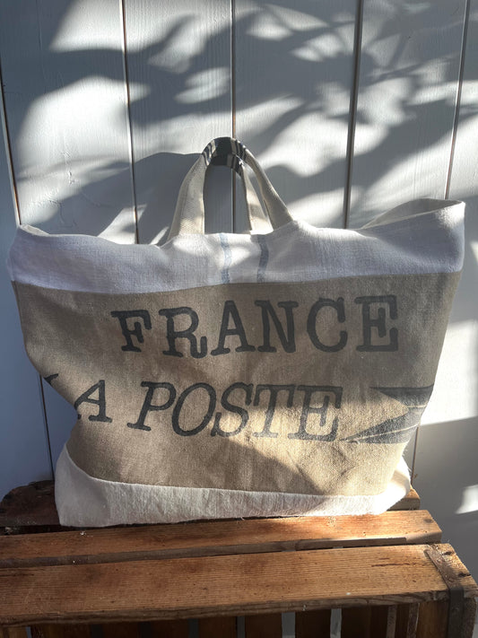 La Poste: Tasche aus altem französischem Postsack