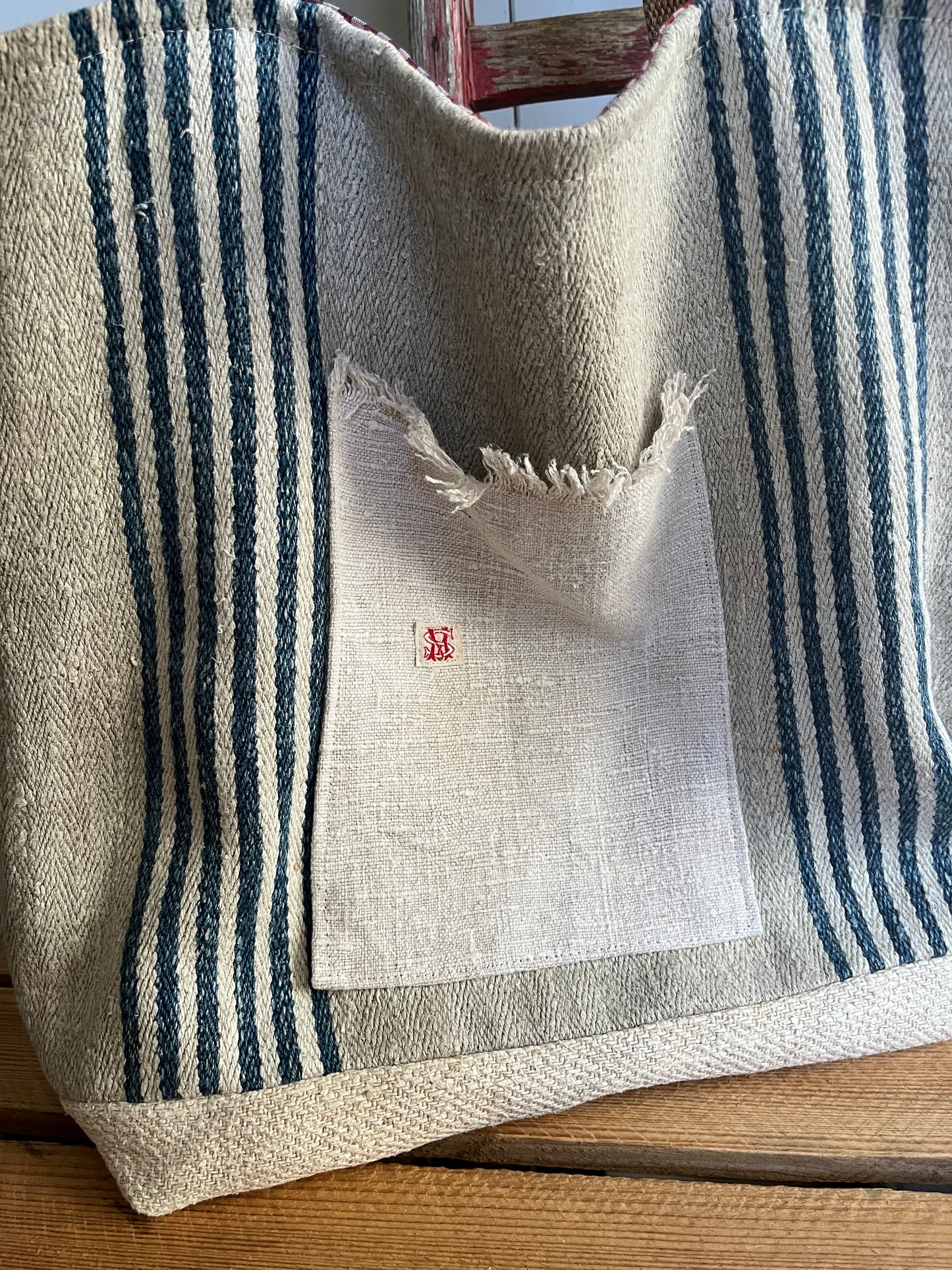Stripes: große Tasche aus kräftigem altem Leinensack