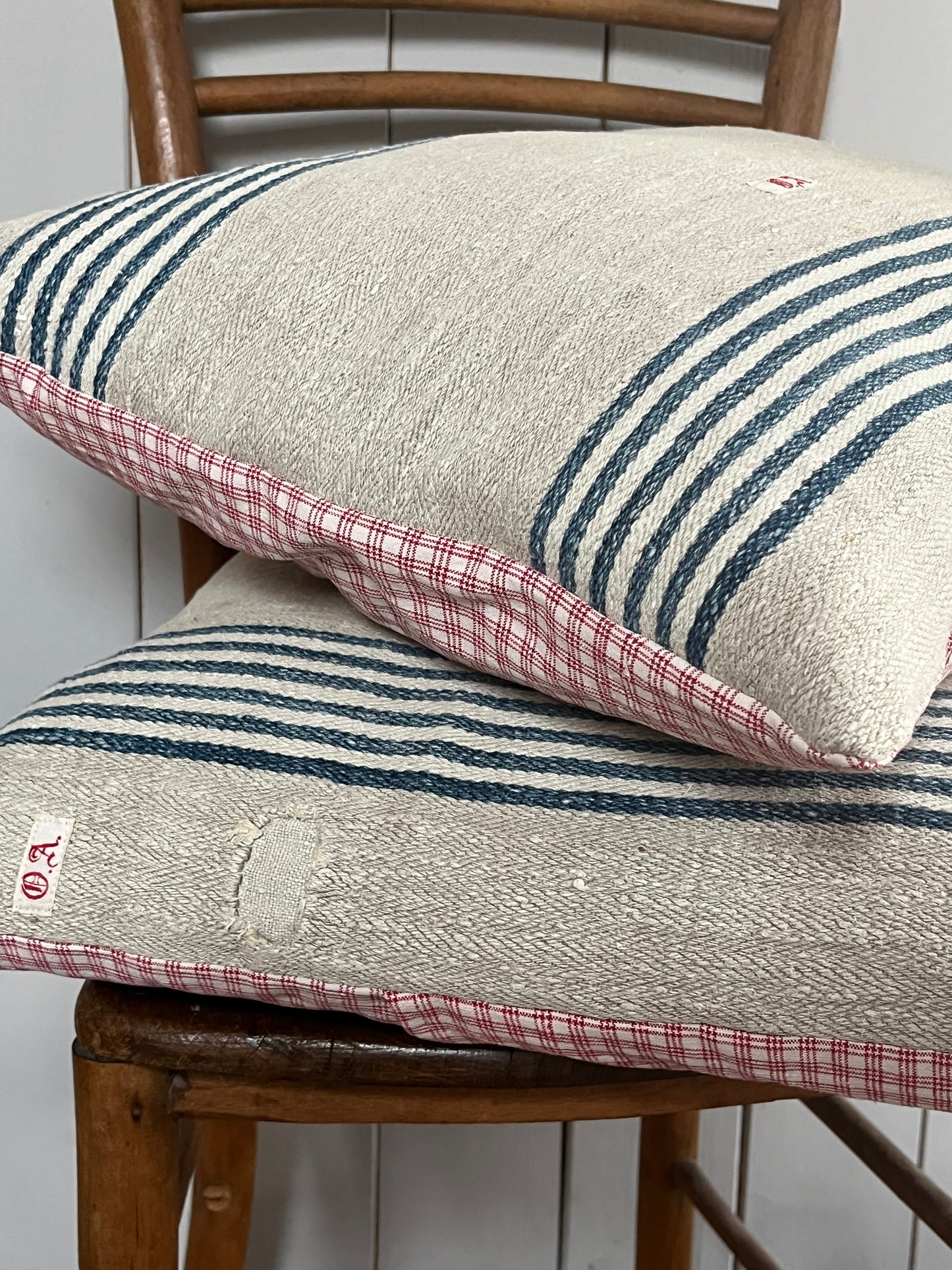 Großes Kissen antikes Leinen mit Streifen 50 x 50