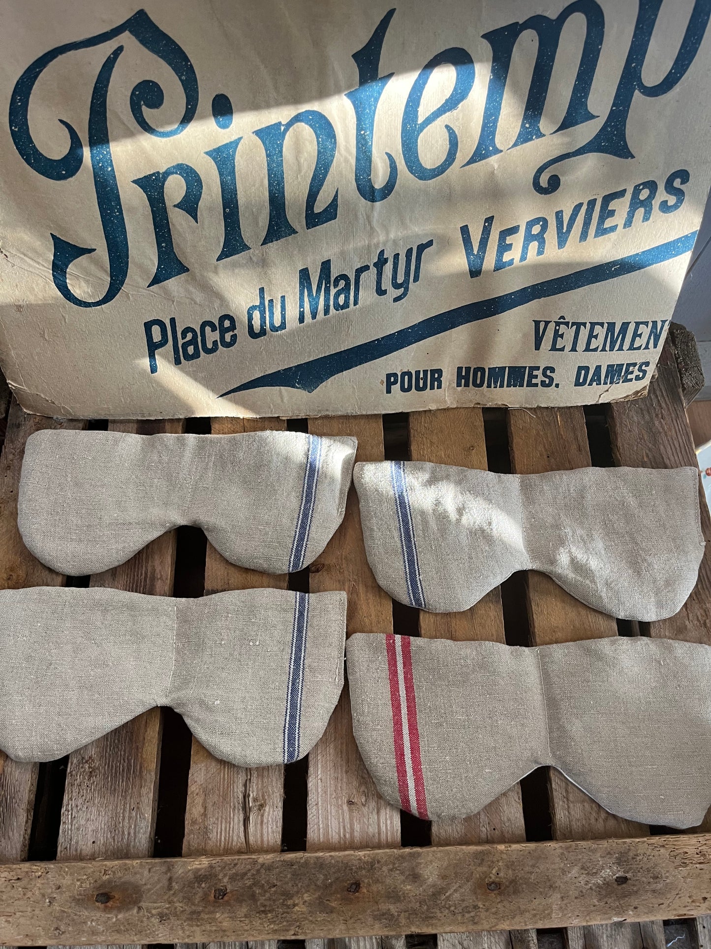 Kühlende Leinen-Augenmaske bei Migräne oder müden Augen