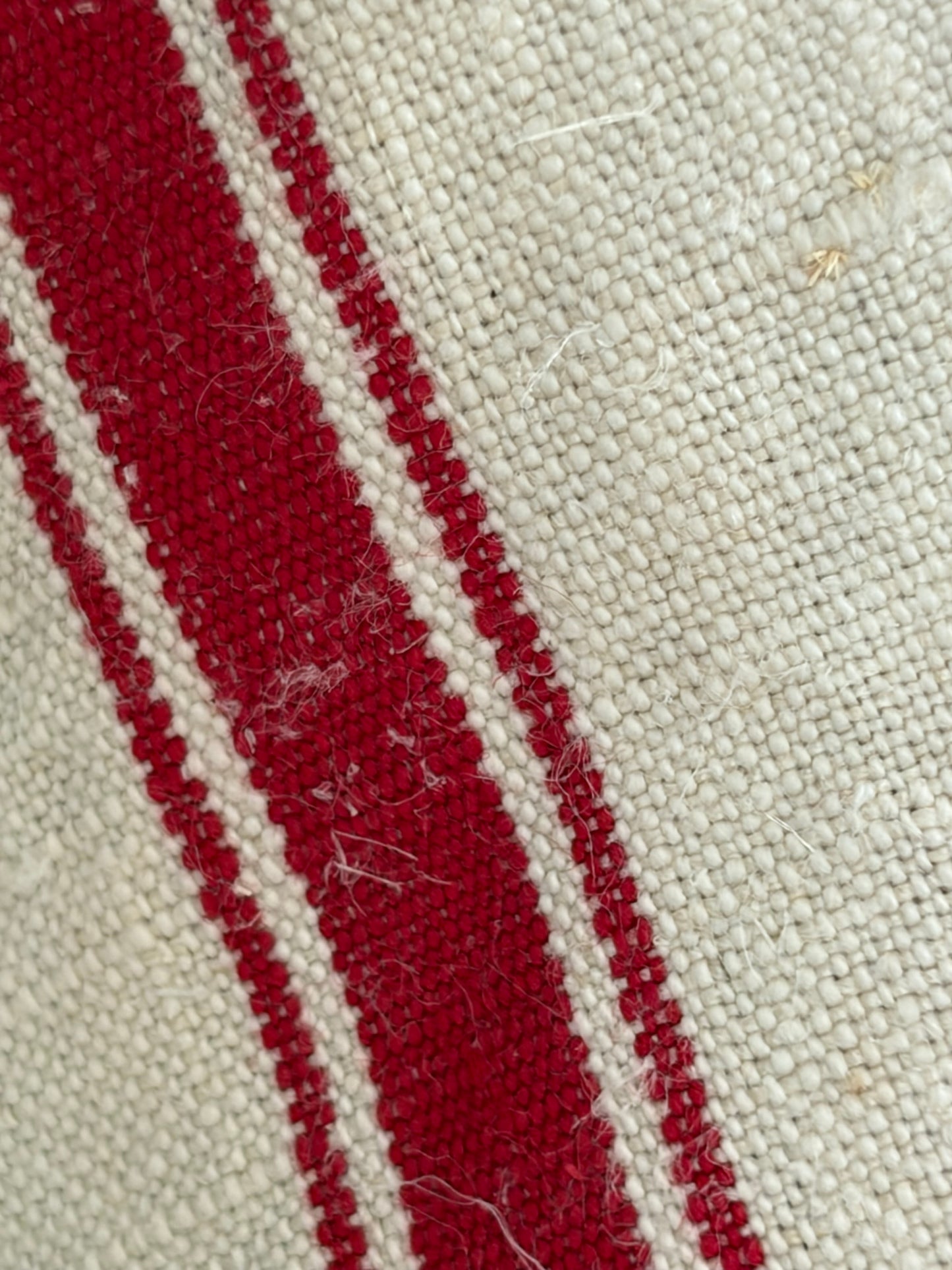 Großer Kissenbezug Leinen rot gestreift mit Hotelverschluss 60 x 40