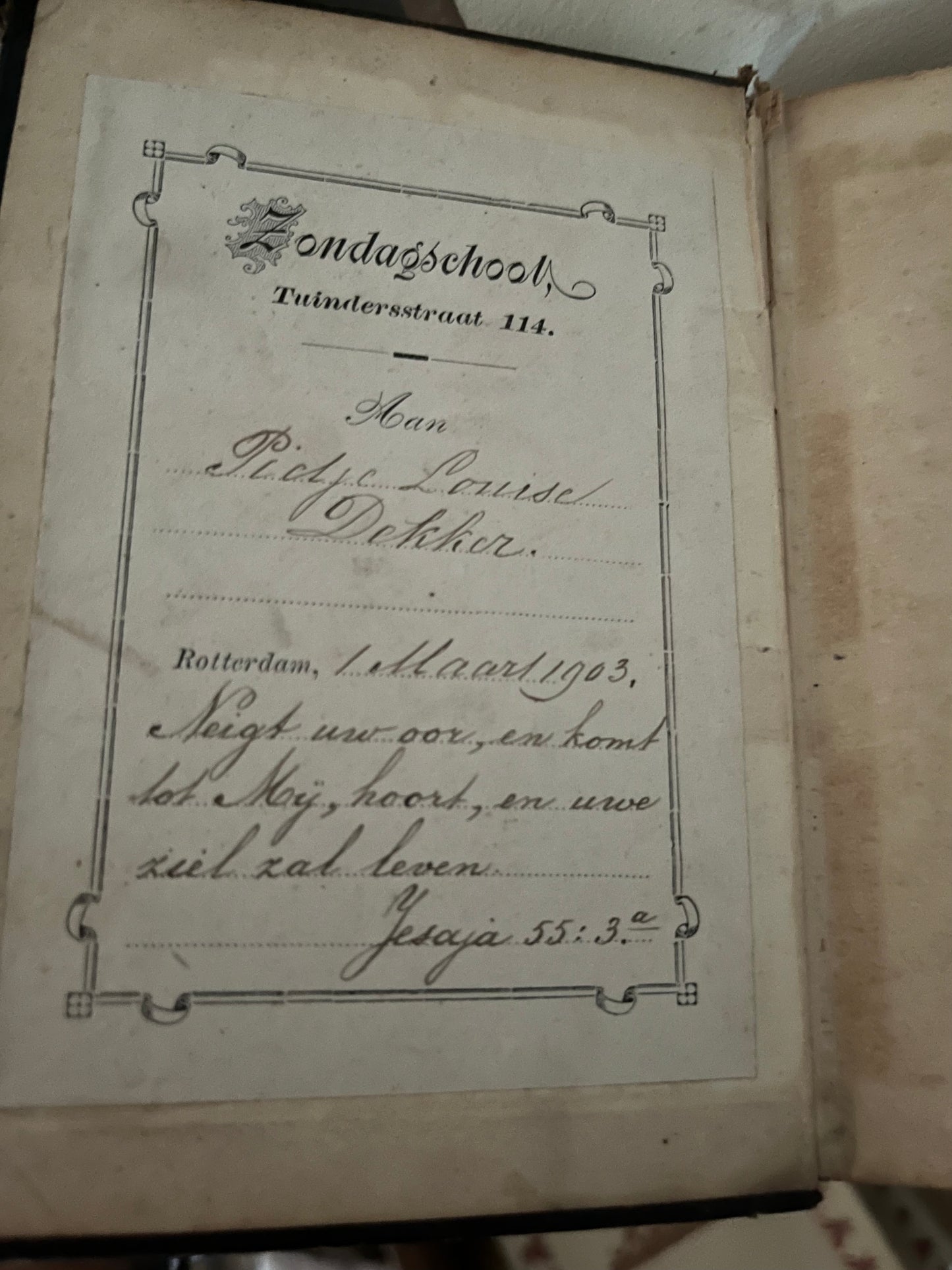 Sammlung vier sehr alte Bücher: Bibel und Gebetsbuch. In Leder gebunden, Goldrand - wunderschön