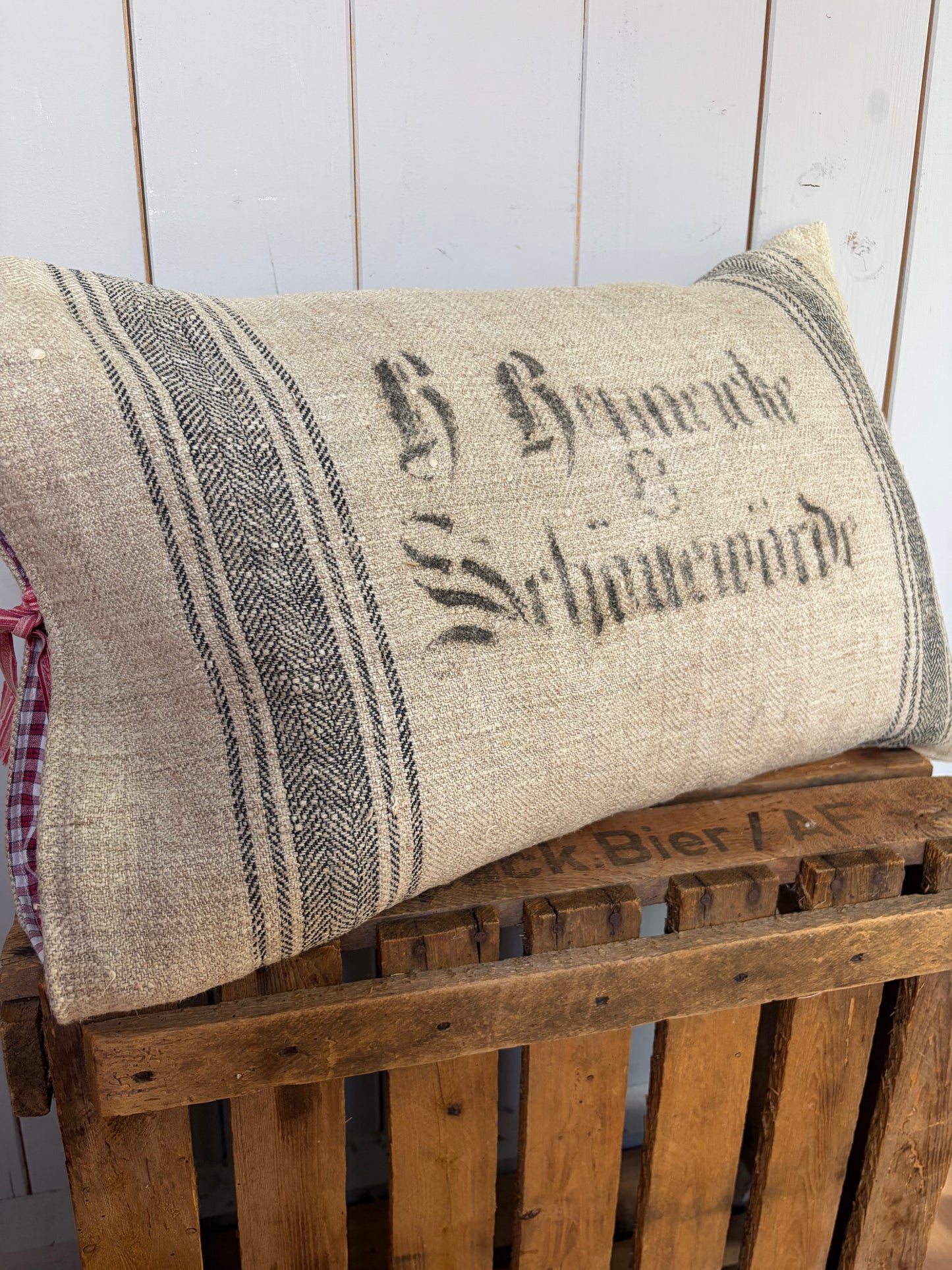 Very Vintage Kissenbezug aus altem Leinensack mit original Aufschrift 60 x 40