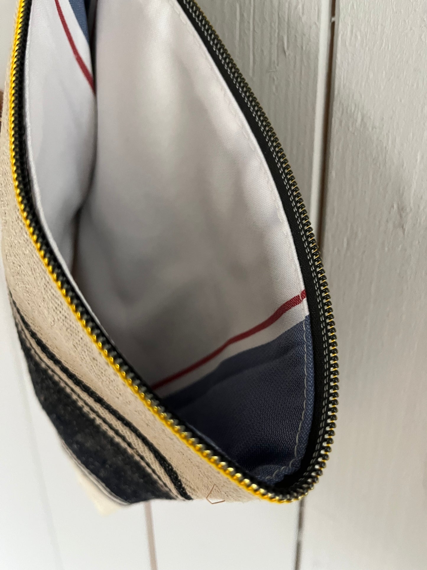 Kosmetiktasche aus altem Leinen gestreift kleiner Shopper