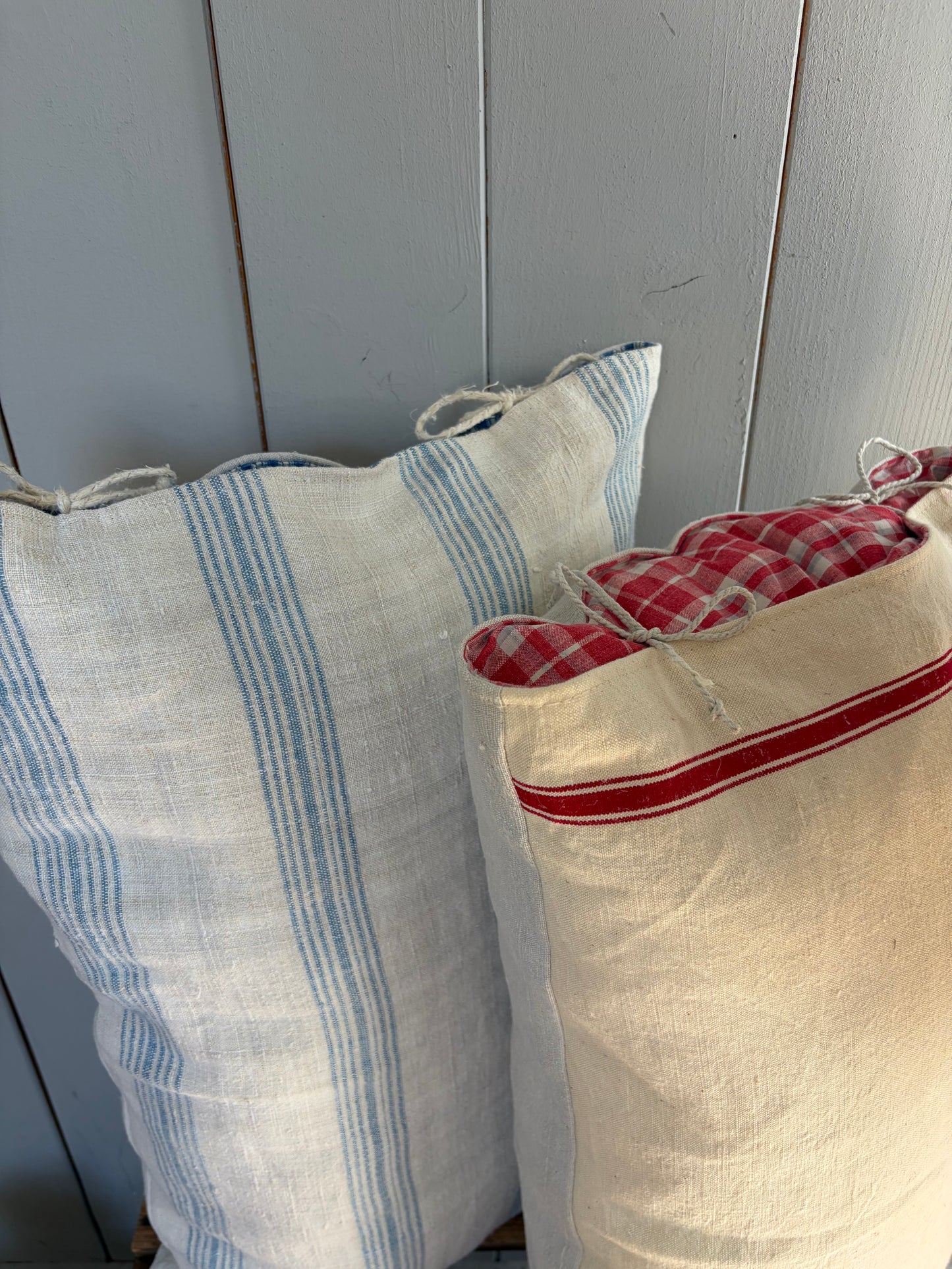 Großer Kissenbezug Leinen blau gestreift mit Hotelverschluss 60 x 40
