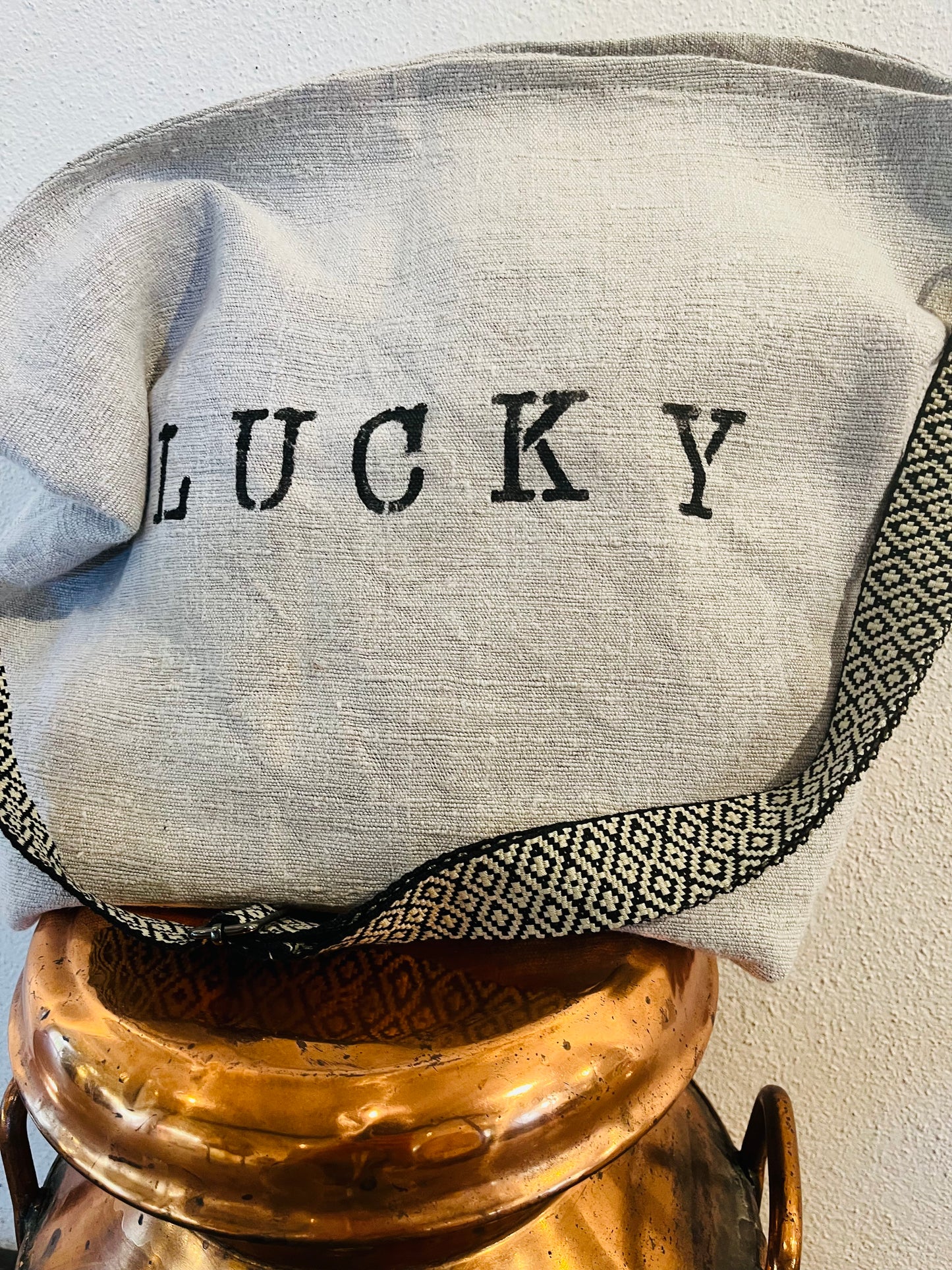 Lucky Tasche Shopper aus altem Bauernleinen