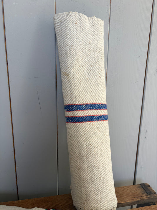Reststück vom alten Leinensack mit blau/groten Streifen 120 x 45