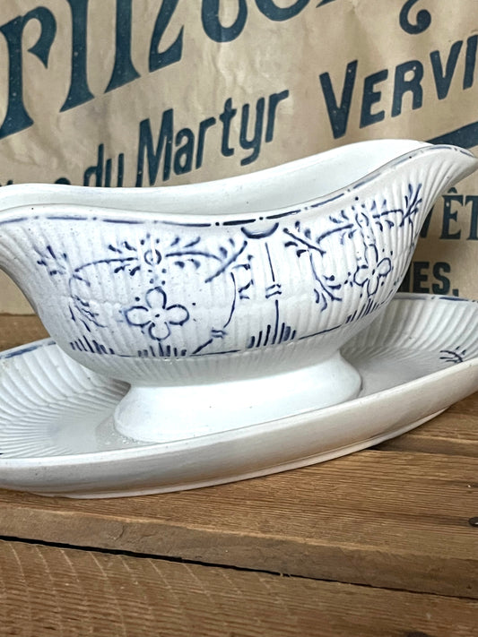 Alte, schwere Sauciere aus Belgien Blau/Weiß