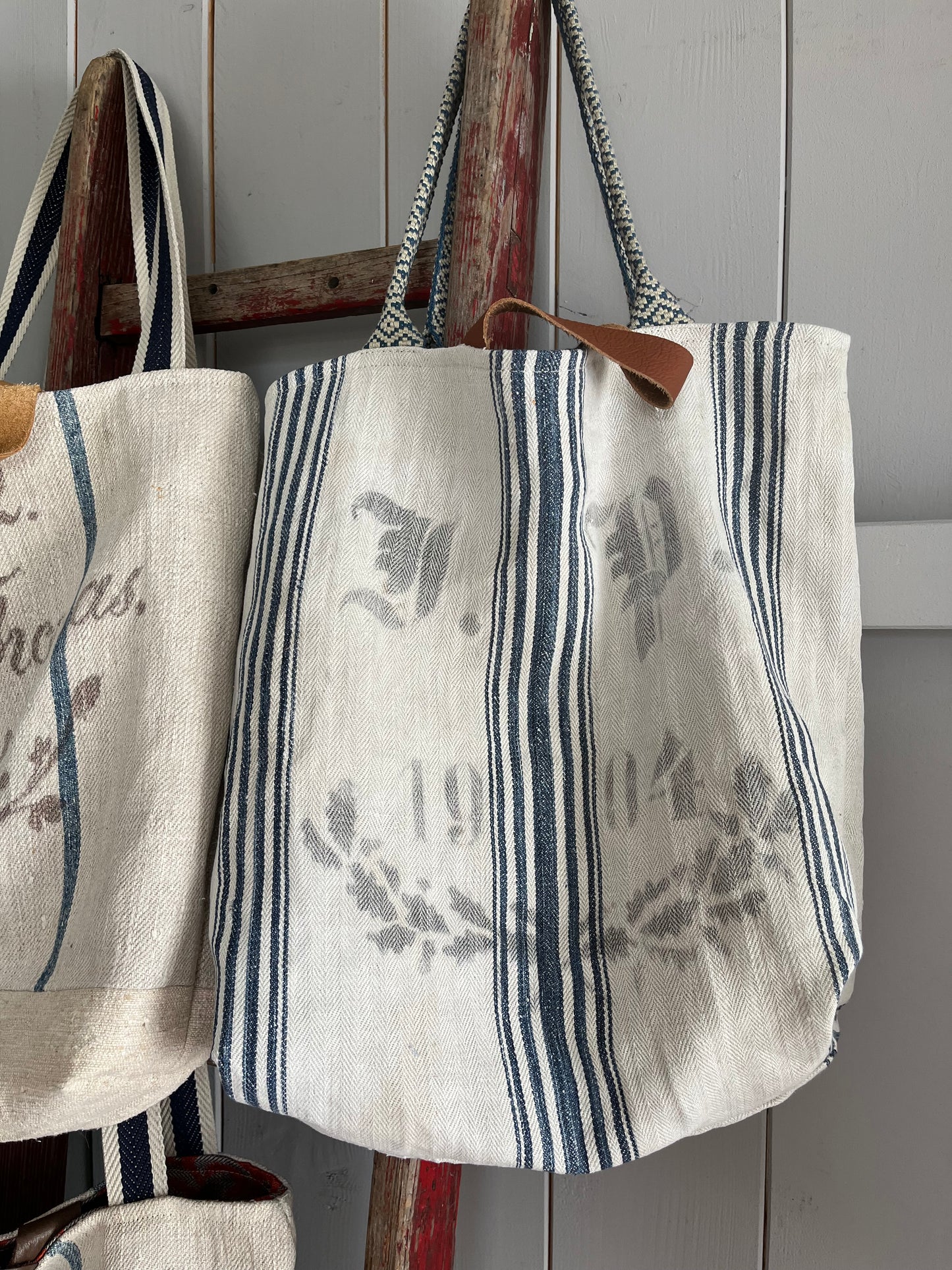 1904: Große Tasche Shopper mit Streifen aus Kornsack