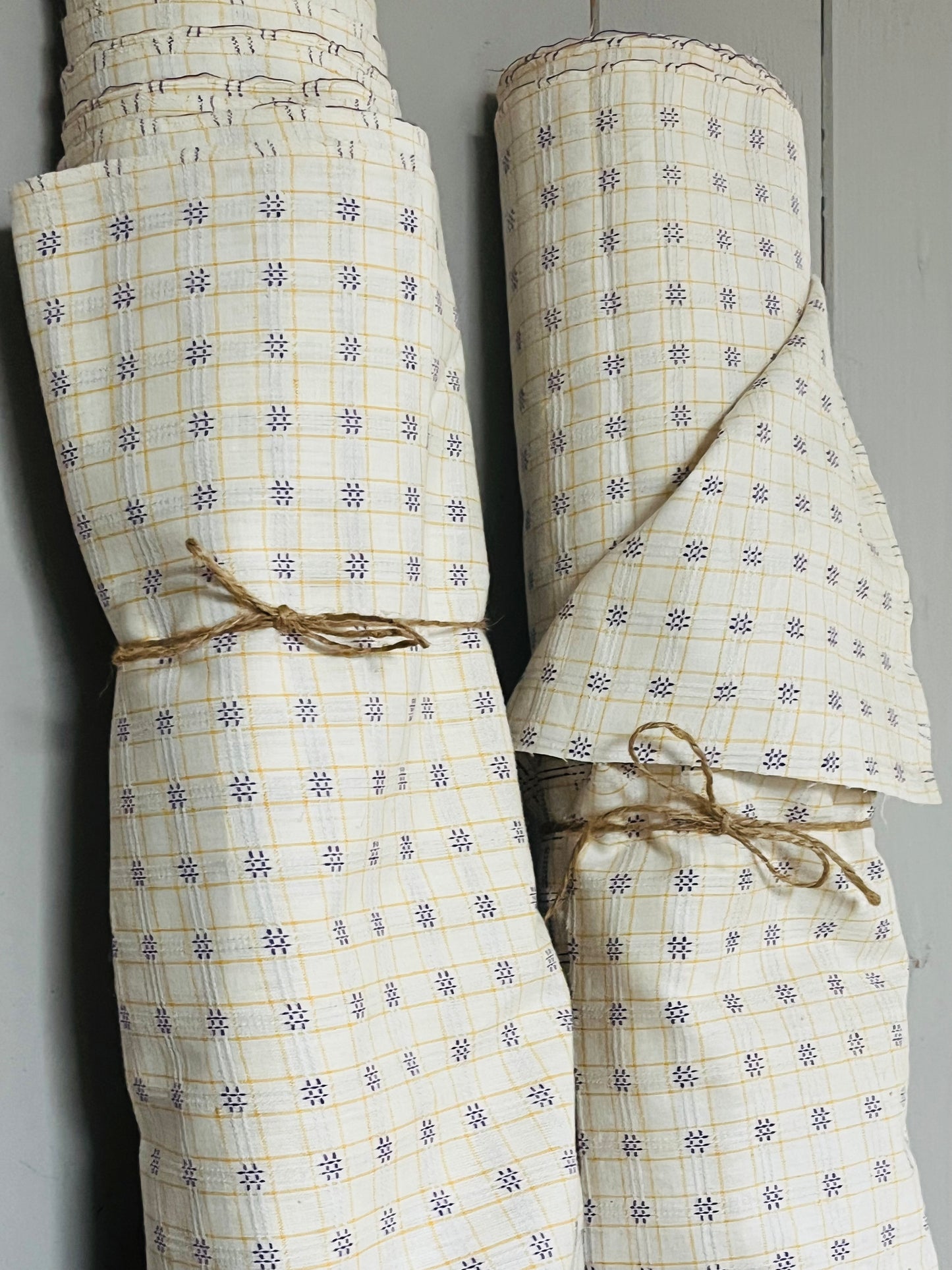 Seltenes Leinen aus den 1930er Jahren: 4 x 1,6 Meter