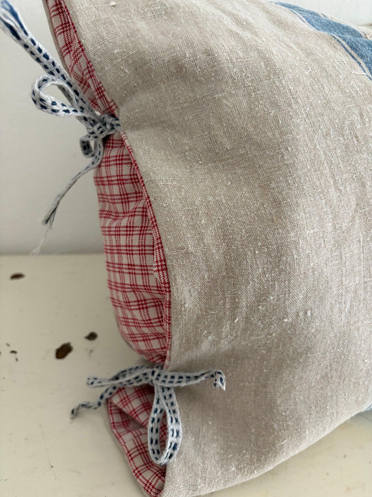 XL Vintage Kissenbezug aus altem Leinensack mit original Aufschrift 70 x 40