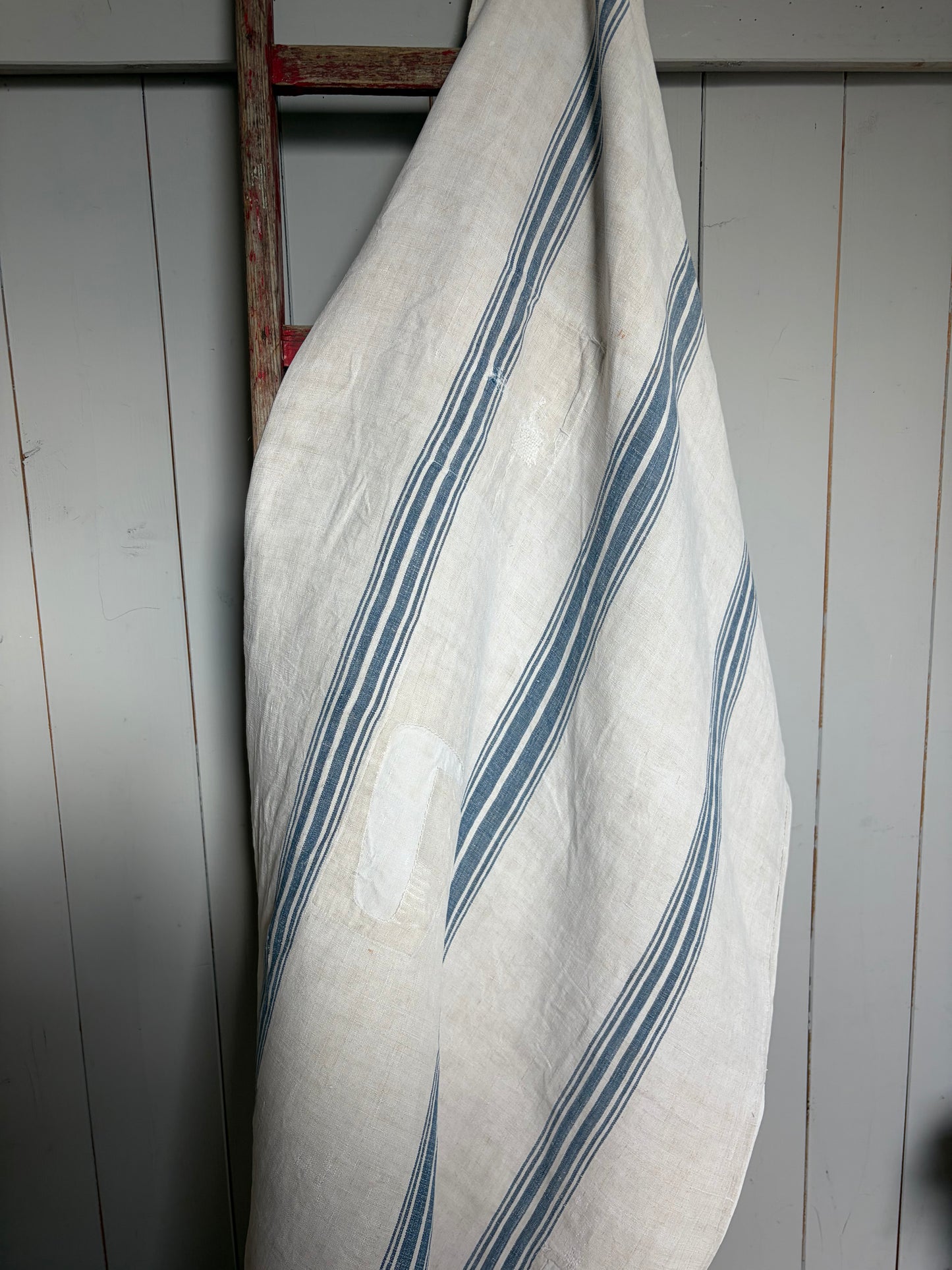 Klassiker: großer Leinensack mit blauen Streifen und Zeitzeichen 135 x 70