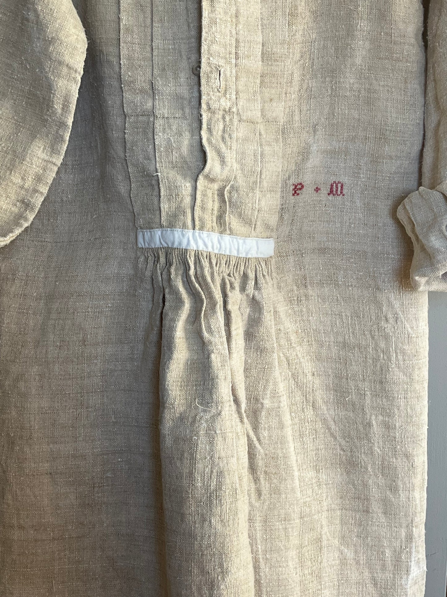 Schweres altes französisches Hemd Tunika aus Hanfstoff