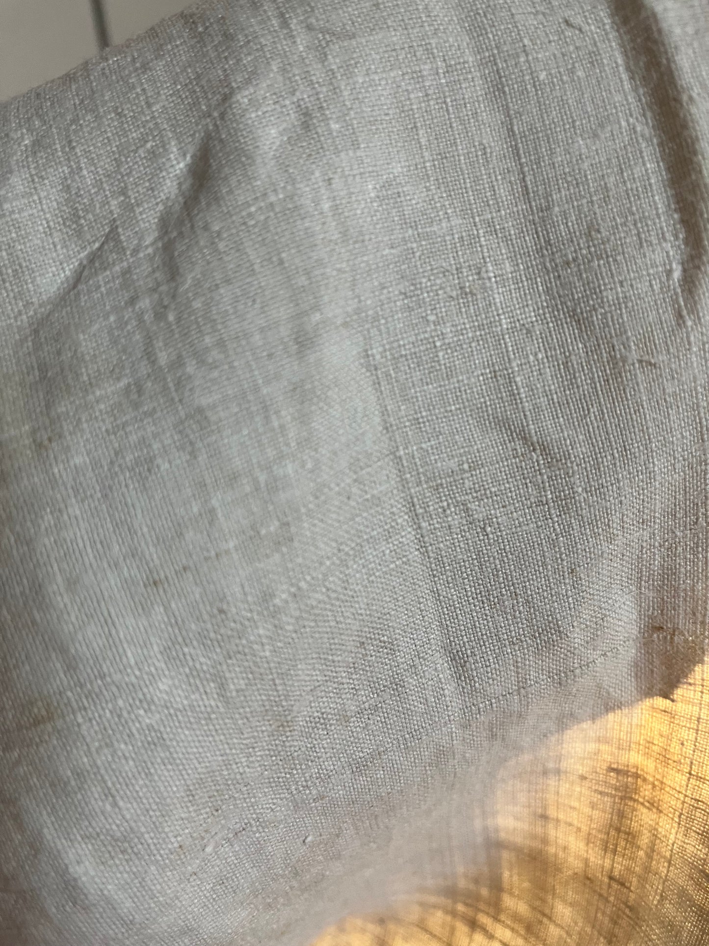 1906 gewebt: 7,1 Meter herrliches, sattes Bauernleinen