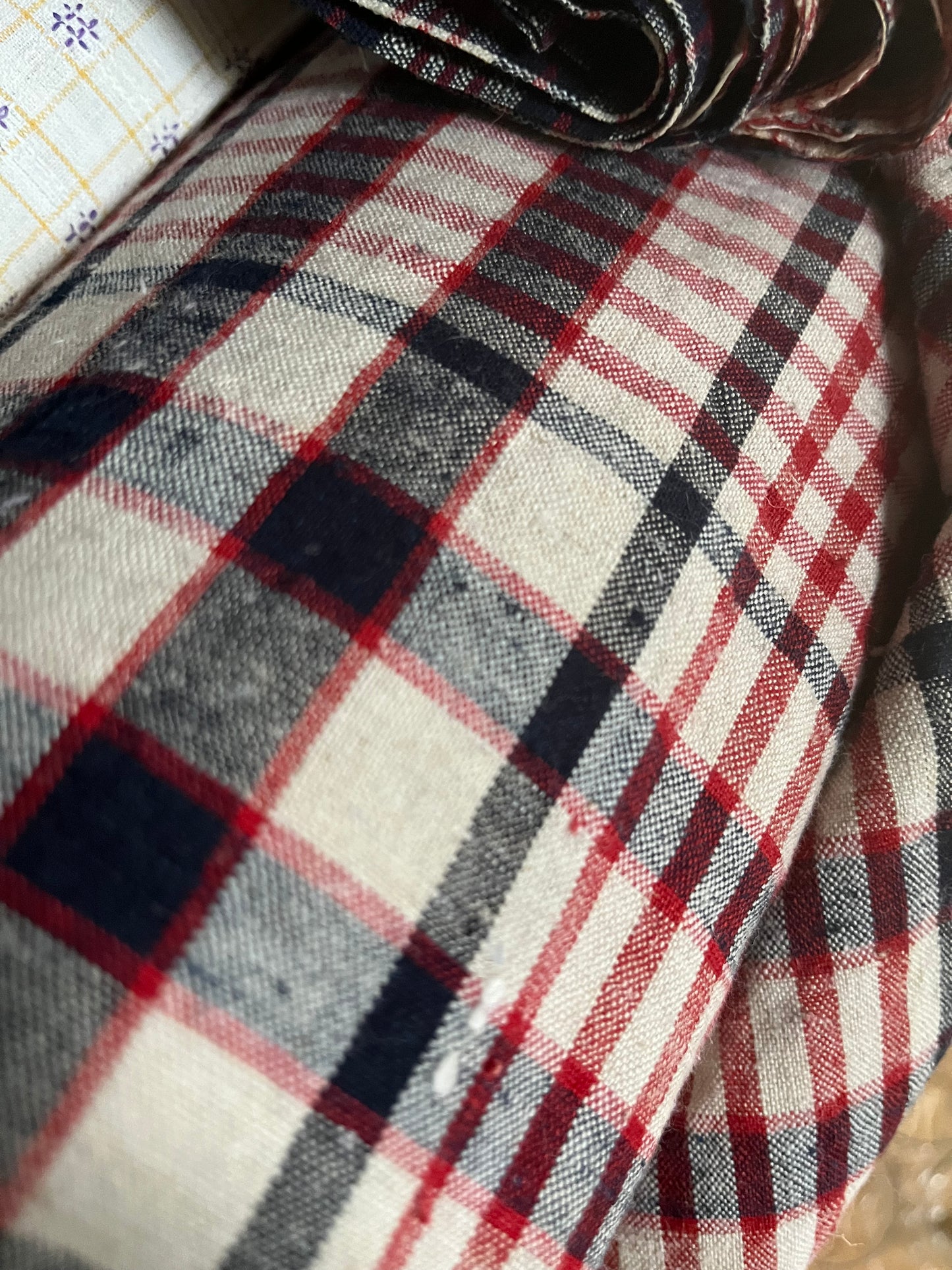 Außergewöhnlich schönes Karoleinen: 5 x 0,75 Meter