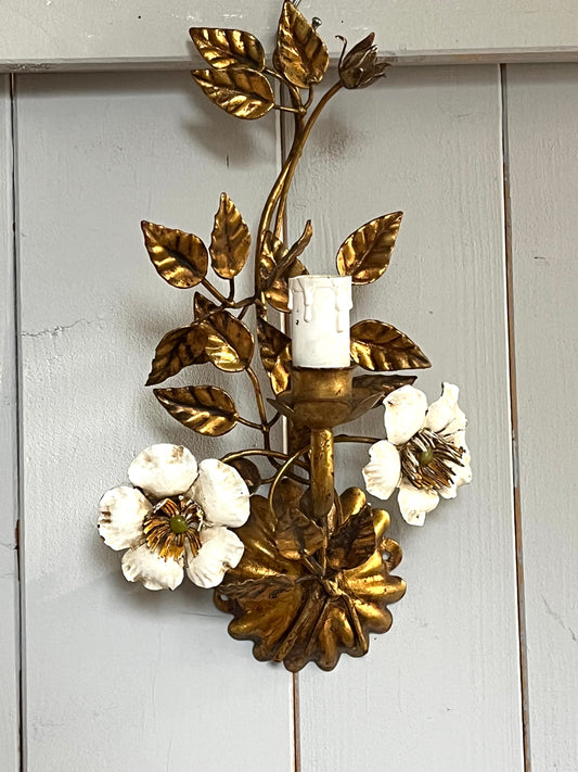 Florentinische Wandlampe mit Blättern und Blüten