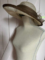 Laden Sie das Bild in den Galerie-Viewer, Chapeau - Designer Hut aus Belgien Marianne Baert
