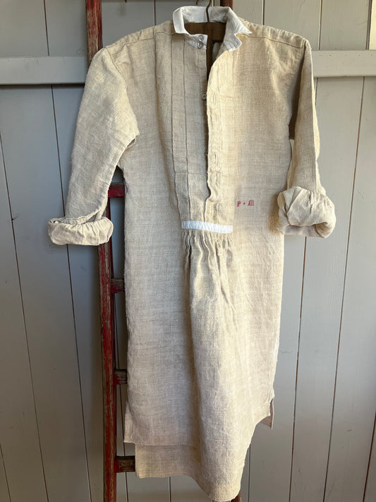 Schweres altes französisches Hemd Tunika aus Hanfstoff