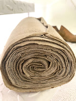 Charger l&#39;image dans la galerie, 9,5  Meter handgewebtes Leinen im Ballen über 100 Jahre alt
