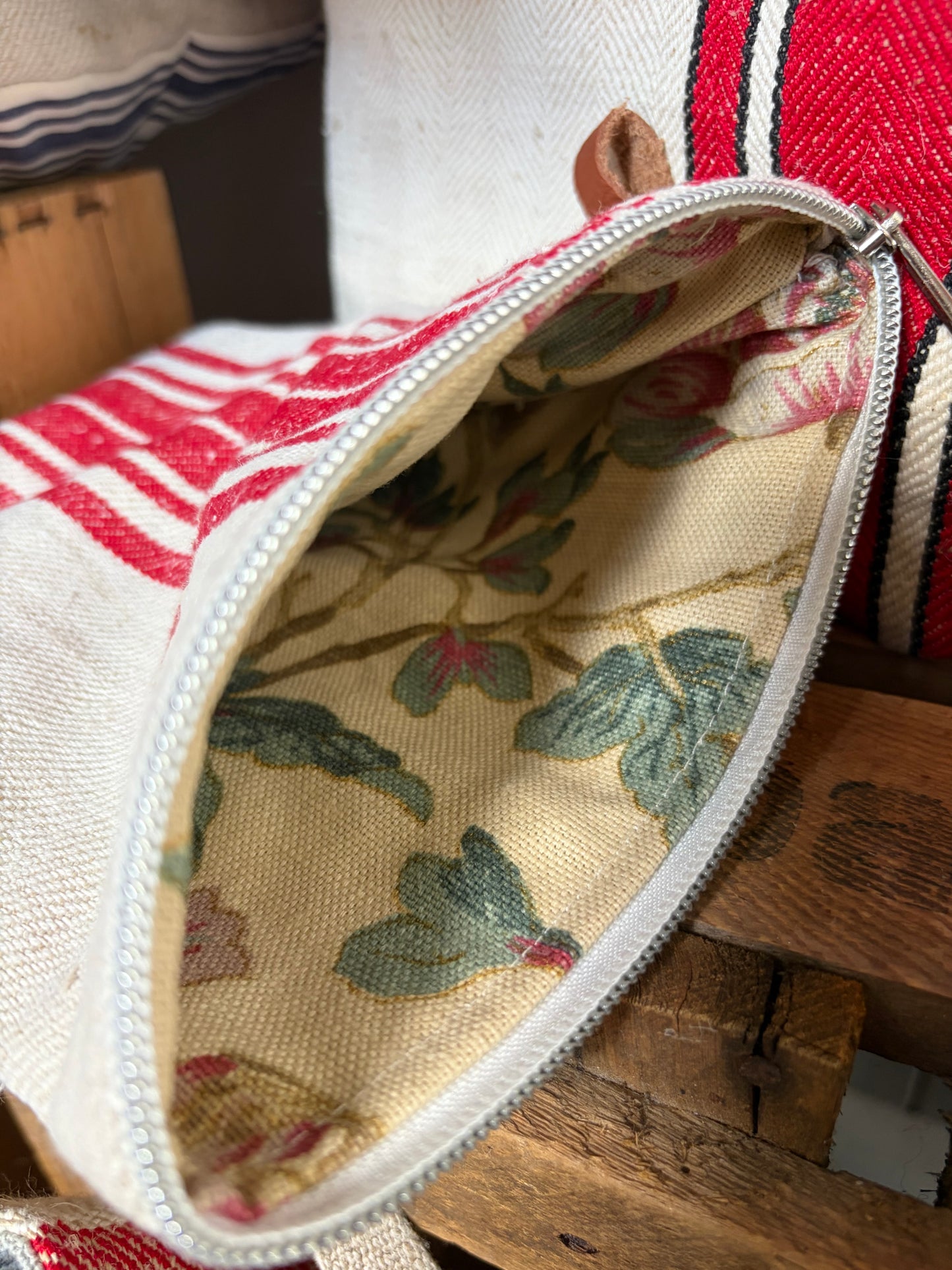 Kosmetiktasche aus altem Leinen - kleiner Shopper