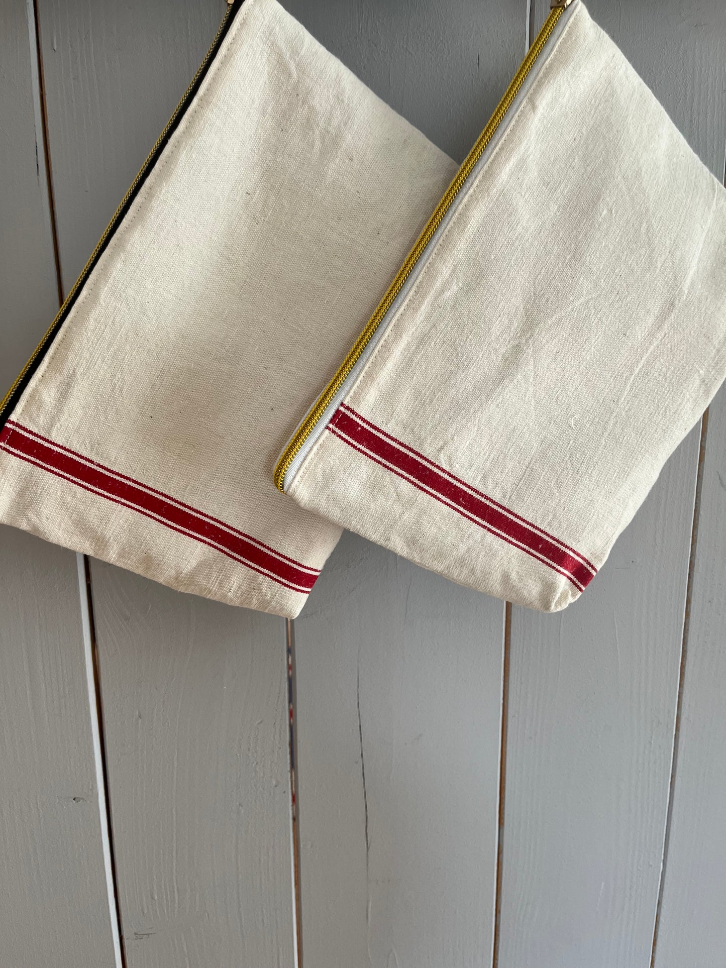Kosmetiktasche mit rotem Streifen kleiner Shopper