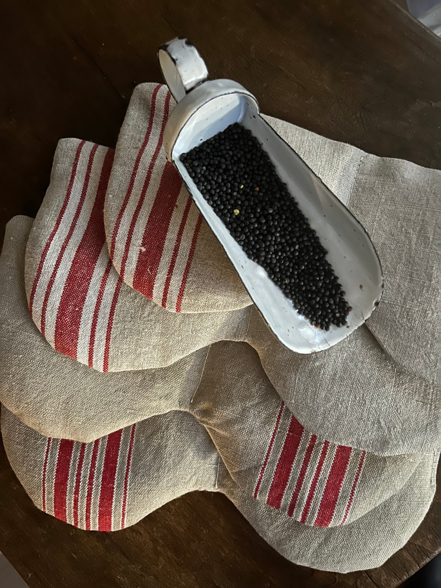 Kühlende Augenmaske bei Migräne oder müden Augen