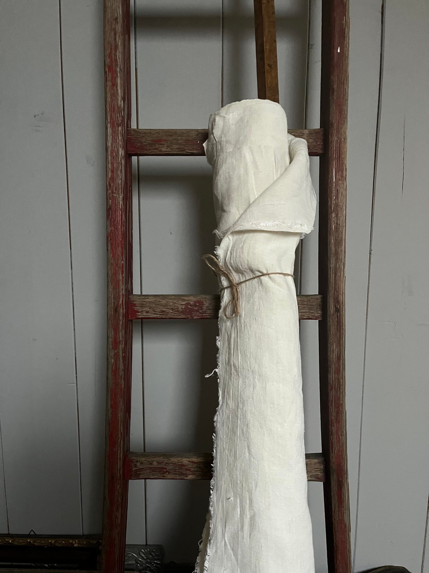 Extrabreit: 2,8 x 1,3 Meter tolles Leinen, sauber