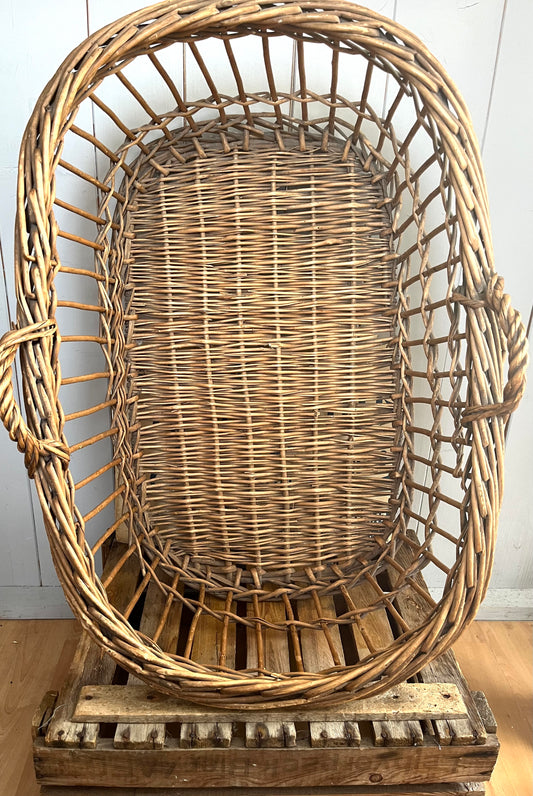 Großer vintage Wäschekorb aus Belgien