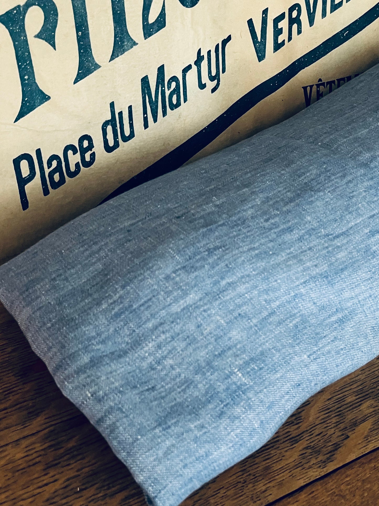 2,8 x 1,5 Meter schweres washed Leinen Bleu