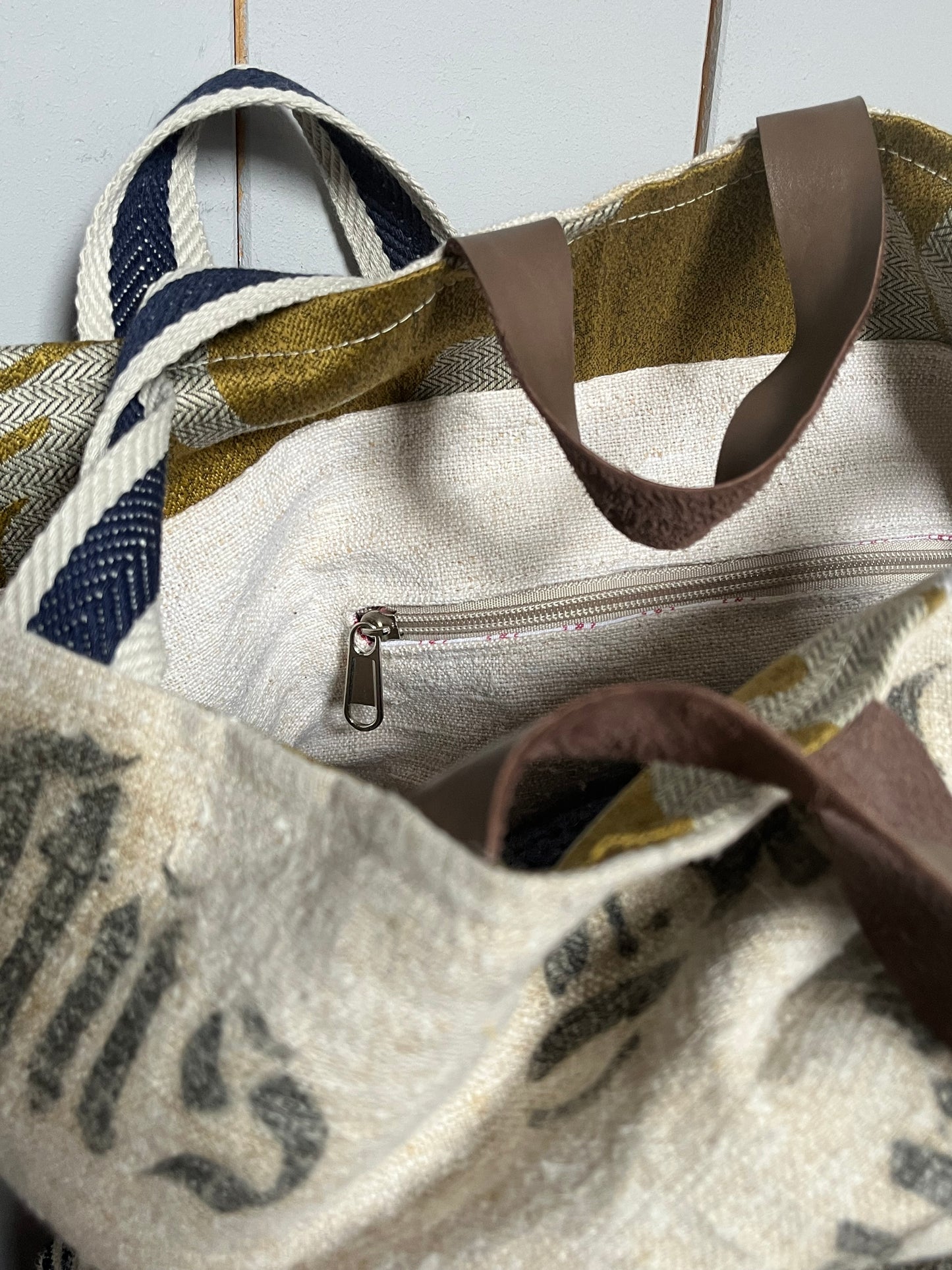 1923: Große Tasche Shopper mit Streifen und beeindruckender original Aufschrift