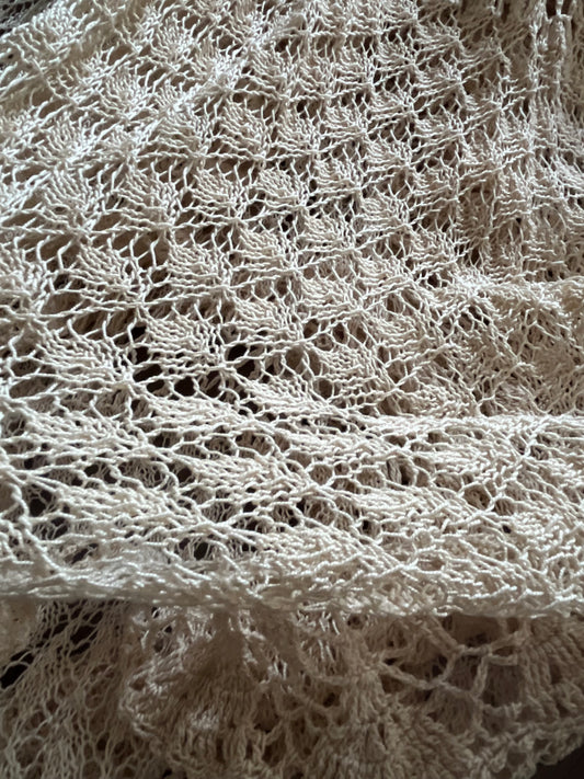 Riesin: 320 x 200 Tagesdecke Häkeldecke aus Belgien