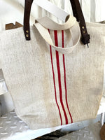 Laden Sie das Bild in den Galerie-Viewer, Big Red striped Bag: Shopper aus sehr altem Leinensack mit roten Streifen
