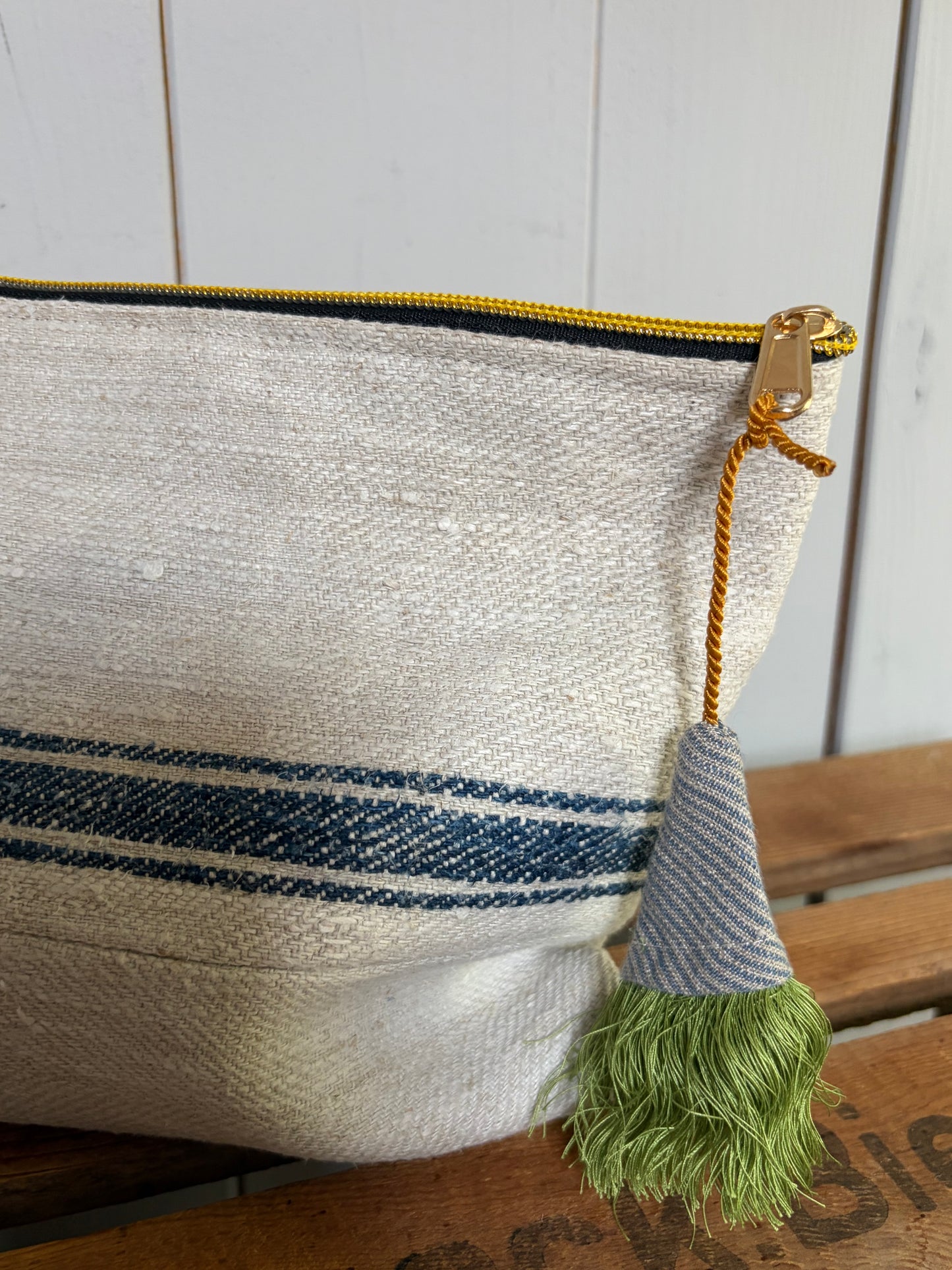 Kleine Handtasche aus altem Leinen - - Kosmetiktasche
