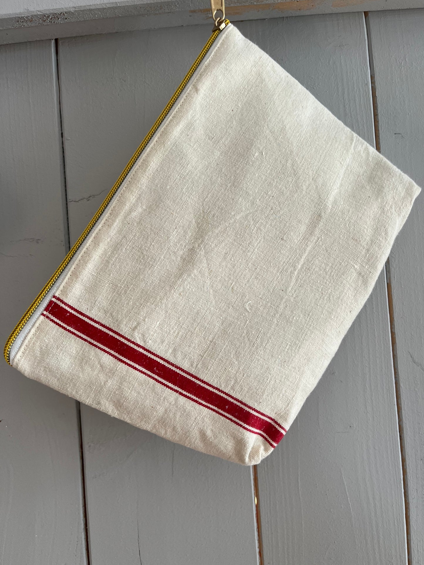 Kosmetiktasche mit rotem Streifen kleiner Shopper