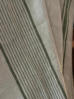 Charger l&#39;image dans la galerie, Salbei Stripes - extra breites washed Leinen 1 x 1,5
