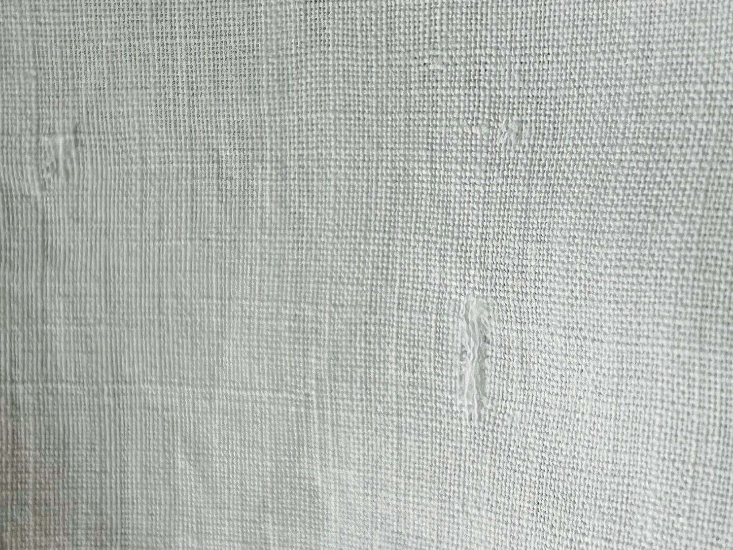 Französisches Leinen Kissen Weiß mit Prunk-Monogramm