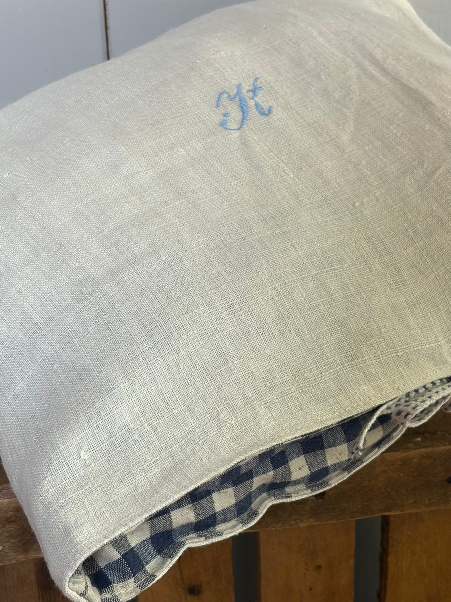 Kissenbezug washed Leinen mit Monogramm K