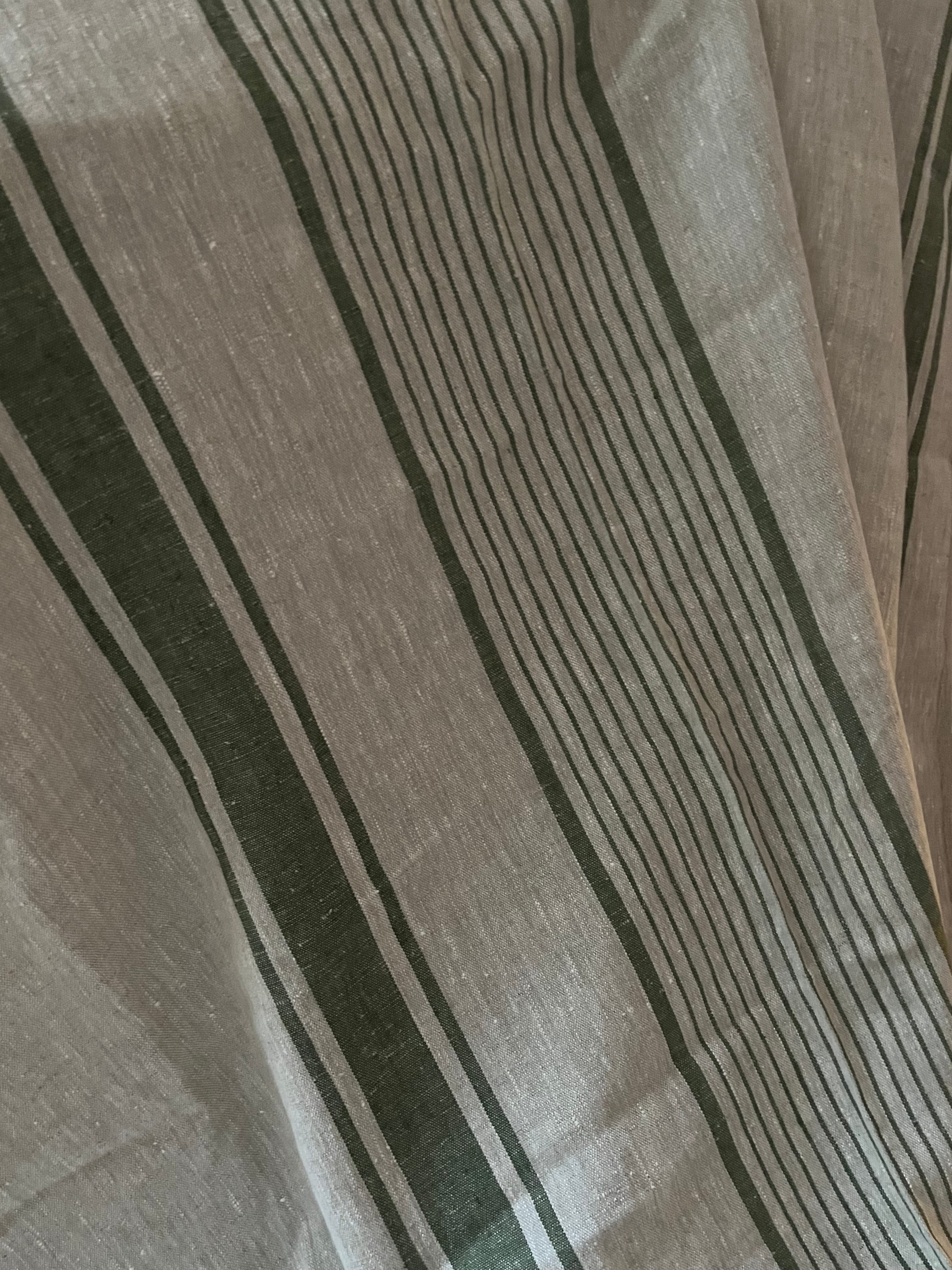 Salbei Stripes - extra breites washed Leinen 1 x 1,5