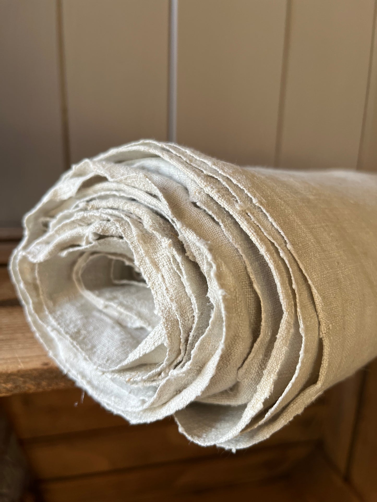 1906 gewebt: 7,1 Meter herrliches, sattes Bauernleinen