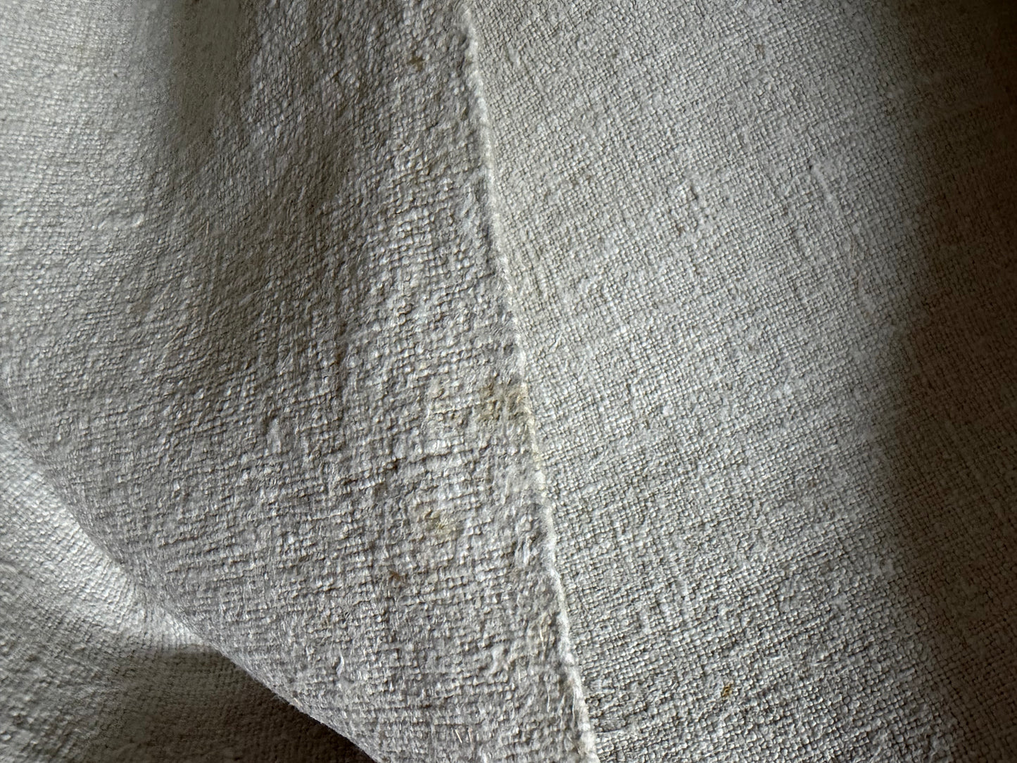 Ausgezeichnetes Leinen von 1909 - kräftig, sauber - Meterware