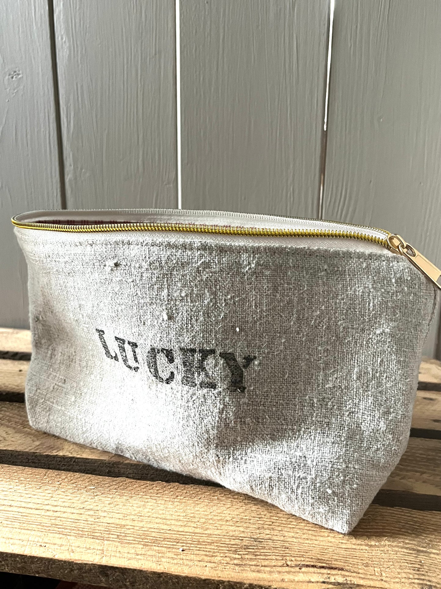 Lucky Bag: Kosmetiktasche aus altem Leinen - kleiner Shopper