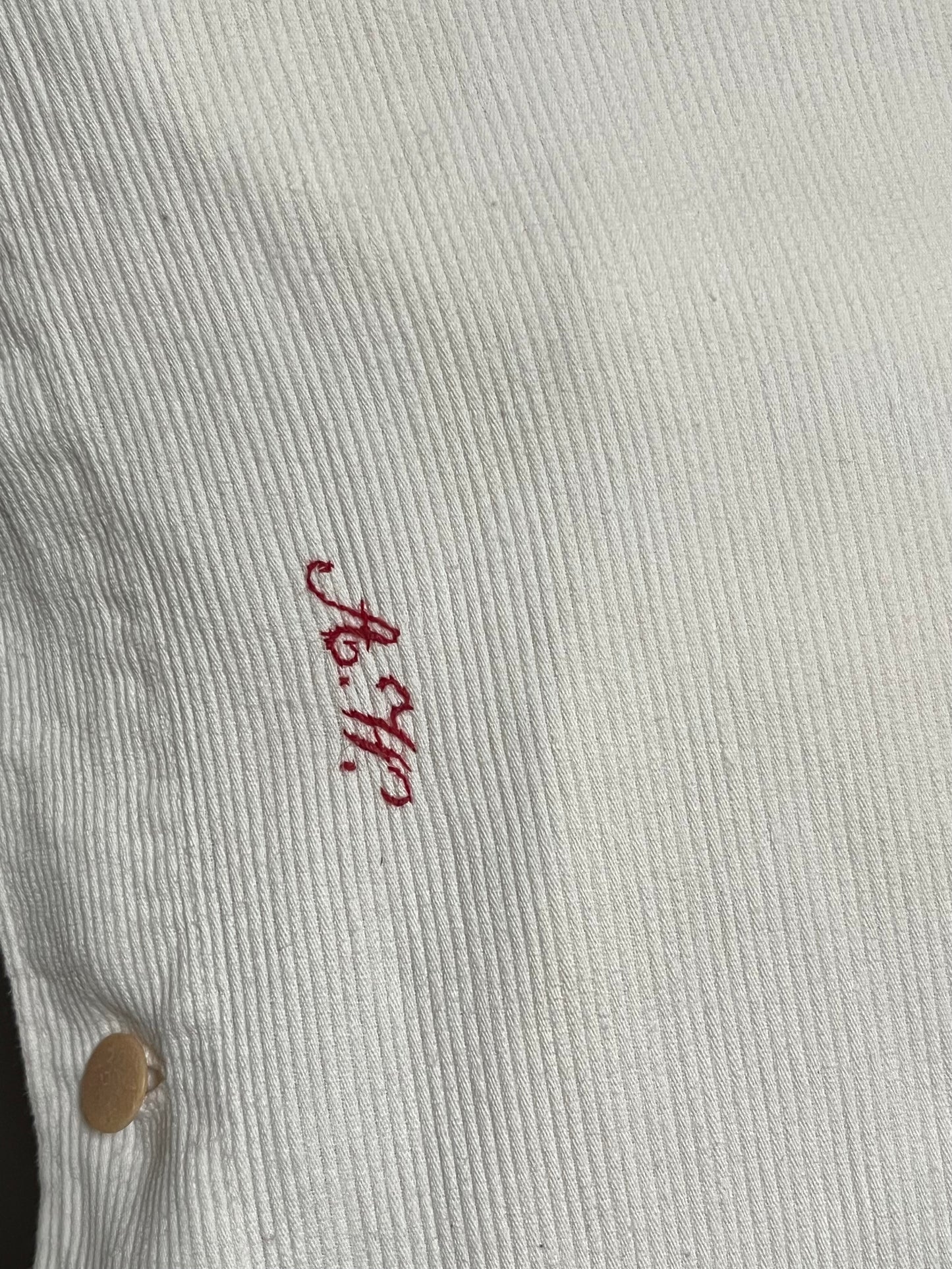 Großes Kissen Weiß mit Monogramm