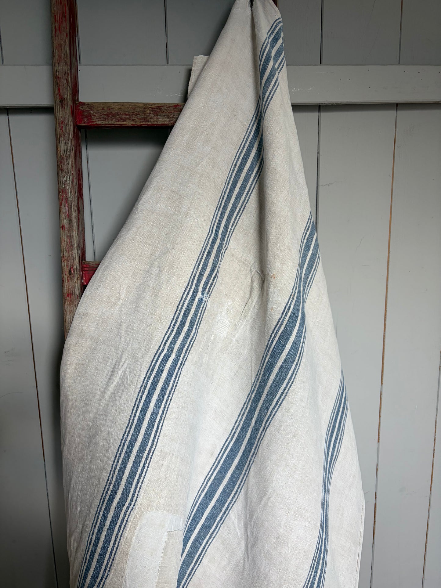 Klassiker: großer Leinensack mit blauen Streifen und Zeitzeichen 135 x 70