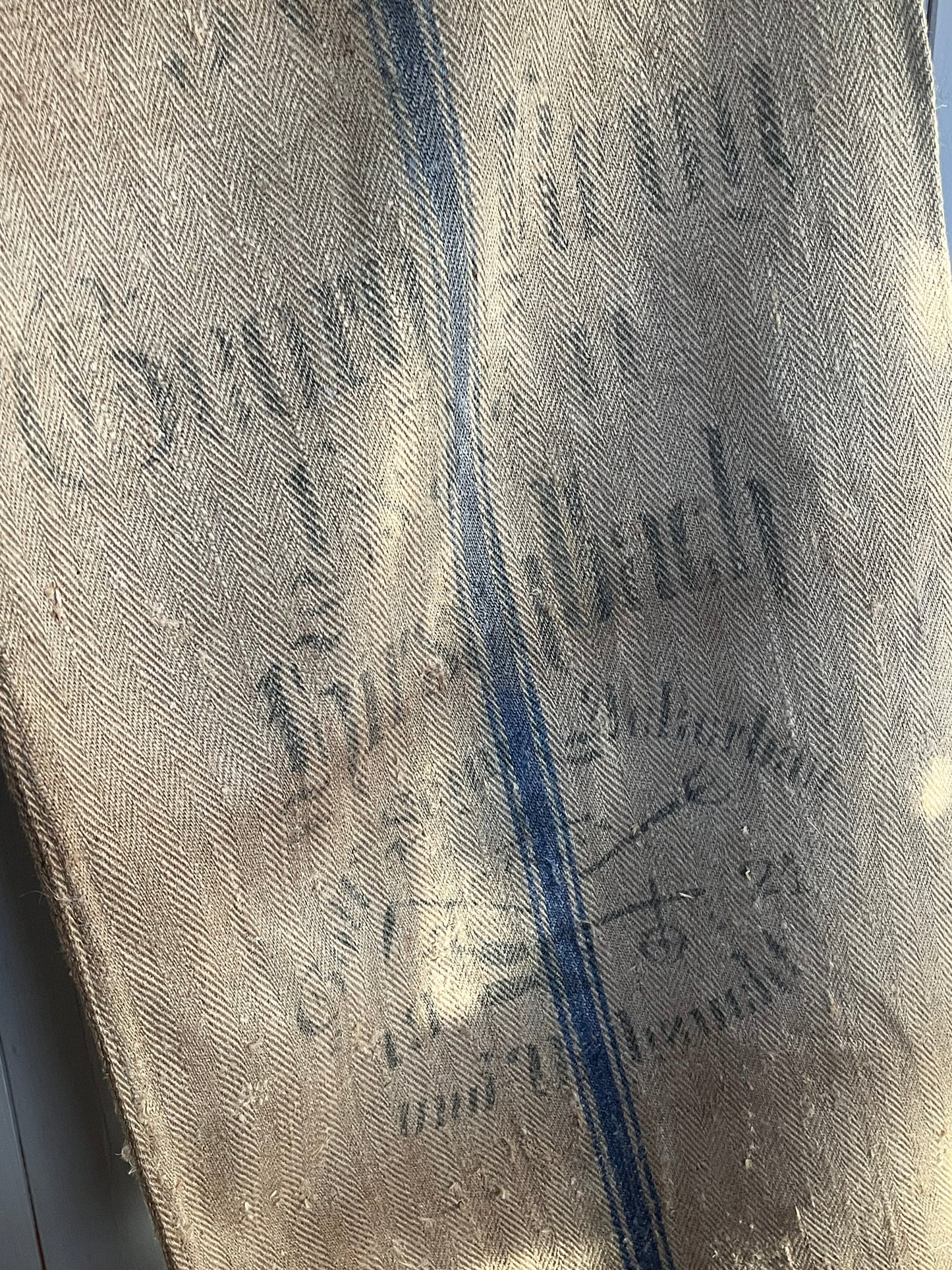 Großer Kornsack mit tollem original Aufdruck und blauem Streifen