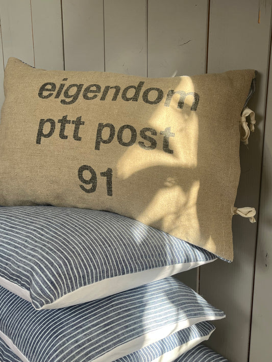 Großes Kissen Postsack Holland mit Leinenrücken blau/weiß  60 x 40