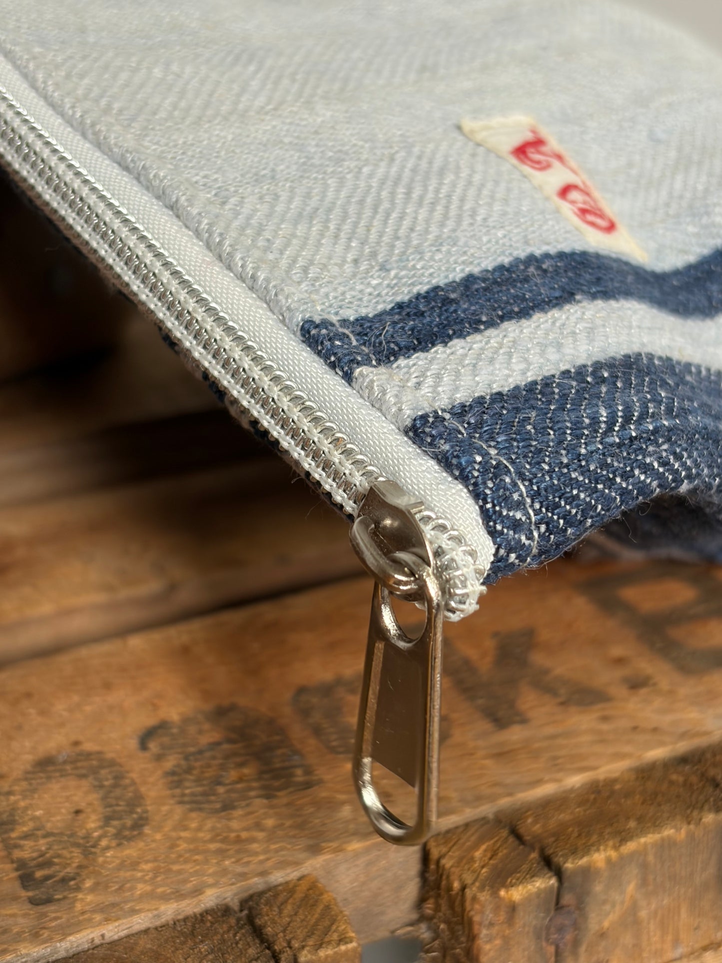 Kosmetiktasche aus altem Leinen - kleiner Shopper
