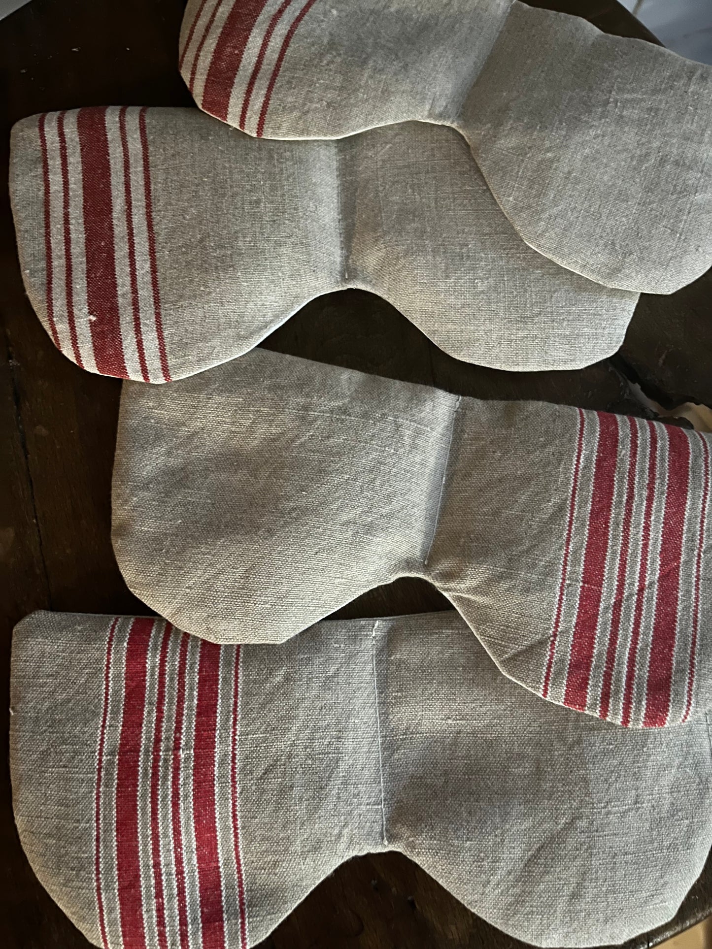 Kühlende Augenmaske bei Migräne oder müden Augen