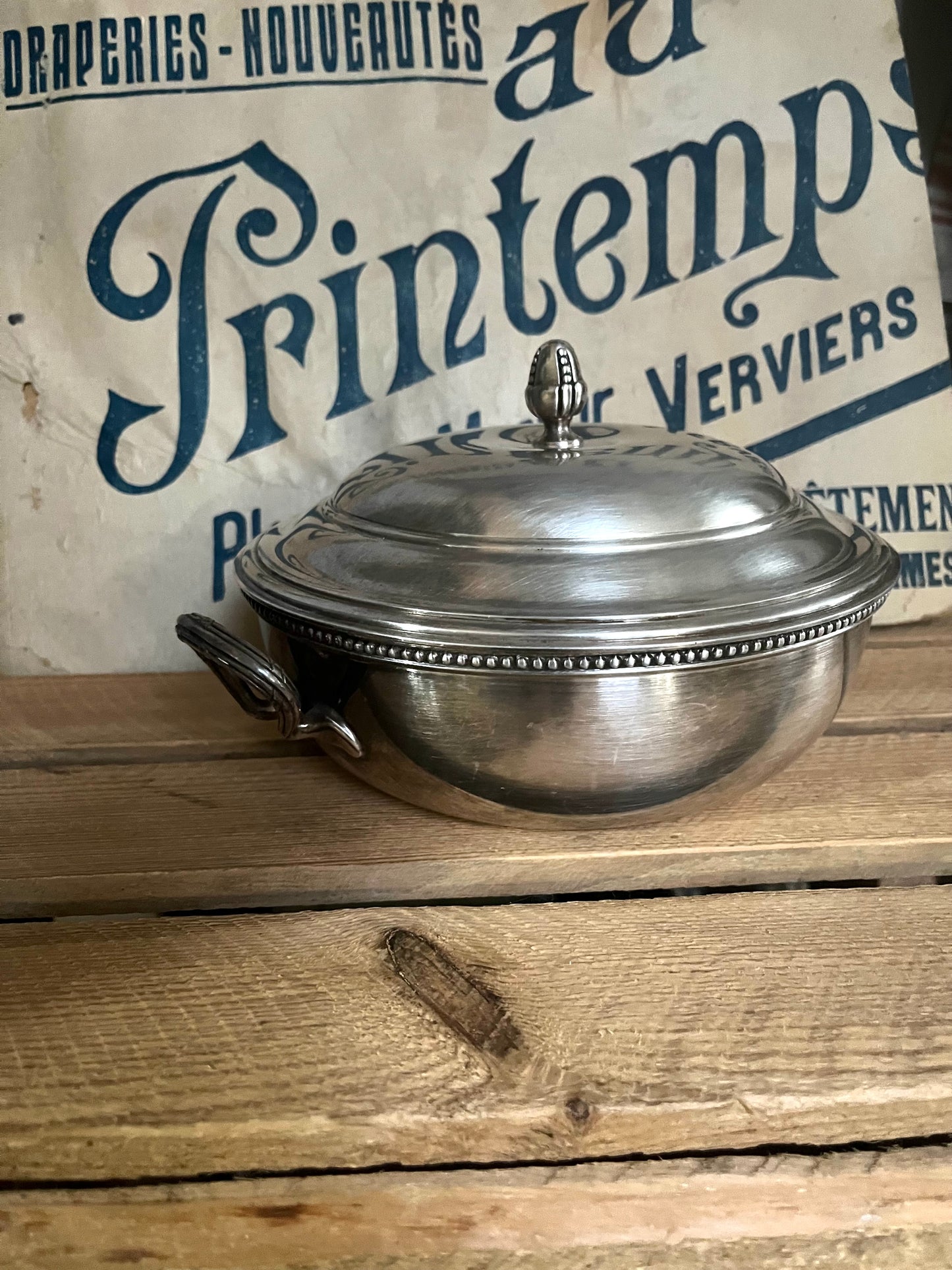 Alte ehrwürdige Terrine, Hotelsilber mit Deckel - 1,4 Kilo